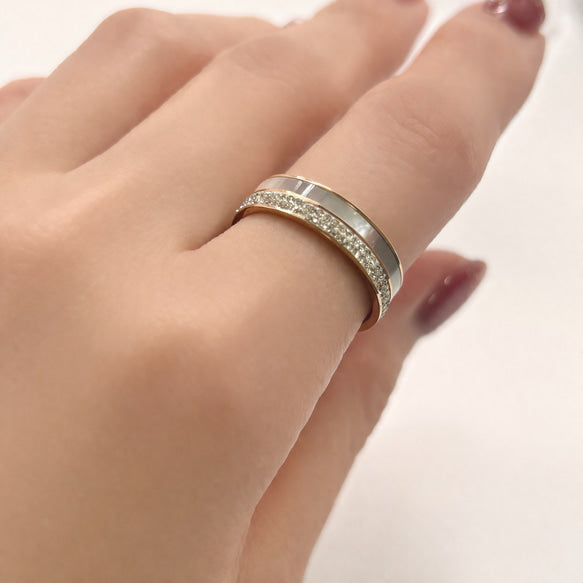 リング｜シェル｜サージカルステンレス│金属アレルギー対応│変色しにくい│気品ある Lumiere Shell Ring